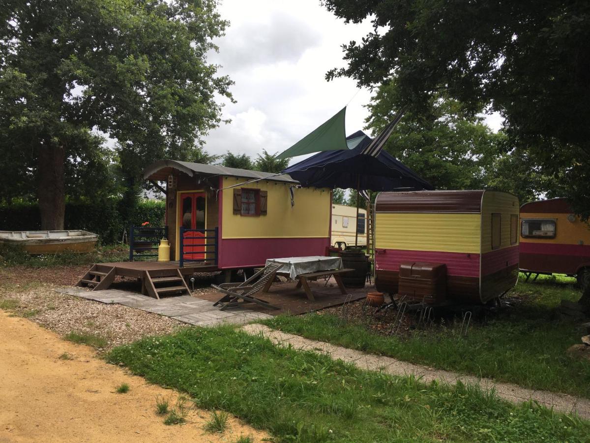 La Roulotte Chainoux Bains-sur-Oust Εξωτερικό φωτογραφία